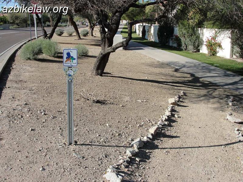 DSC01608-.JPG - official sun circle trail marking, leading towards the Pima Canyon trailhead.